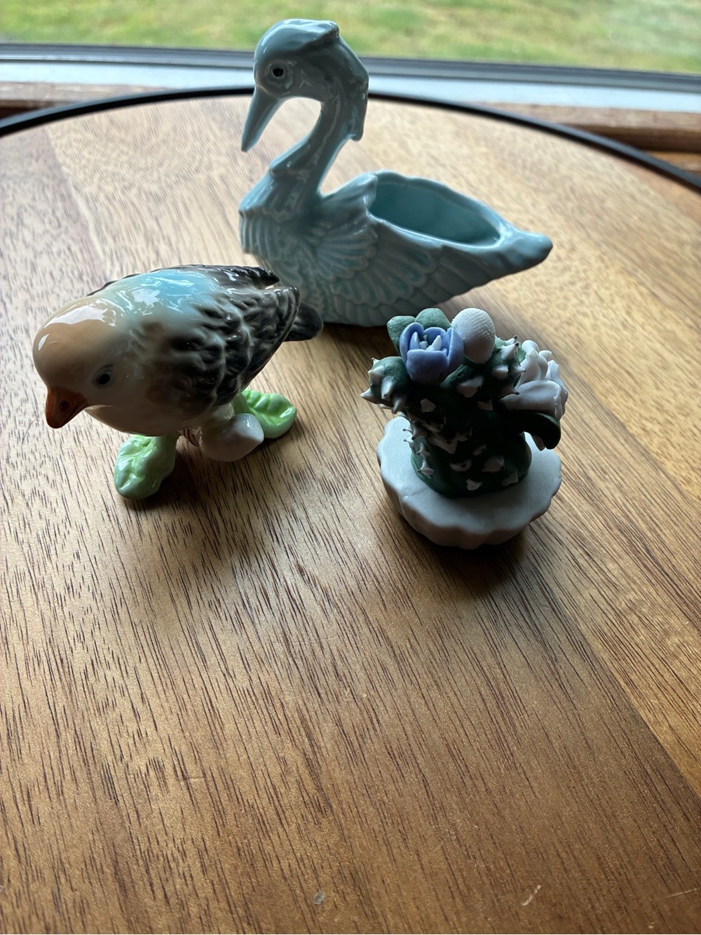Vintage Ceramic Bird & Swan  Cottagecore Lot of 3⁠ dresser trinkets heirloom